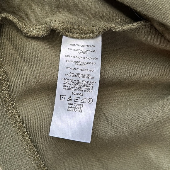 Ann Taylor flutter sleeve wrap shirt size L - Picture 3 of 4